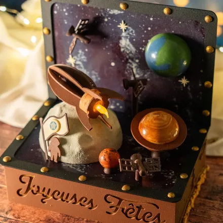 Produit - Coffrage de Bûche « La Magie du Cosmos » (Édition Limitée)